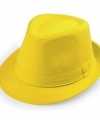 Goedkope gele verkleed hoedjes feest volwassenen