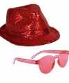 Toppers rood trilby glitter party hoedje rode zonnebril